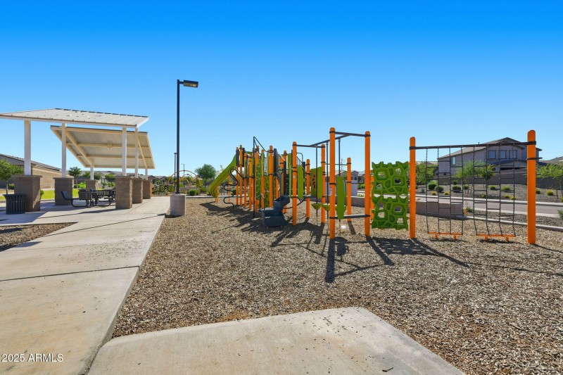 63-web-or-mls-ListerPros_063