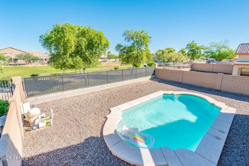 4320 W Alta Vista Rd - MLS-40