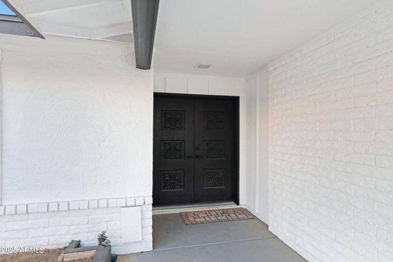 1527 E Bell De Mar Dr-4