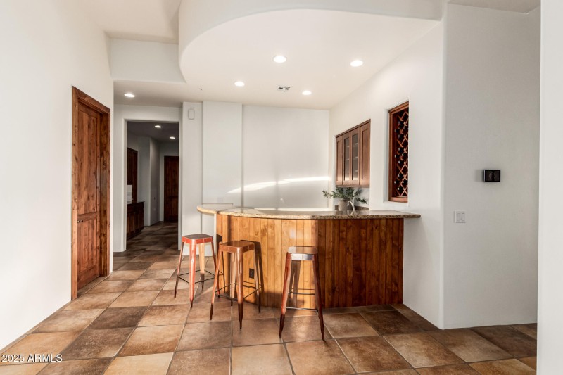 Bar Area | Entertaining