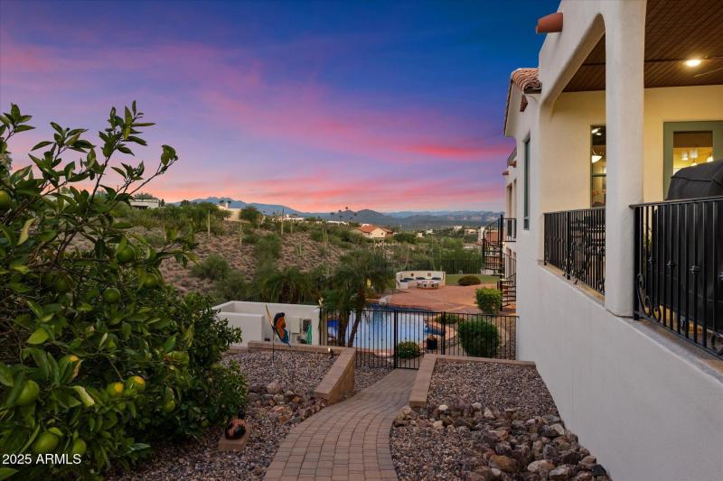 City Light & Mountain Views All Around