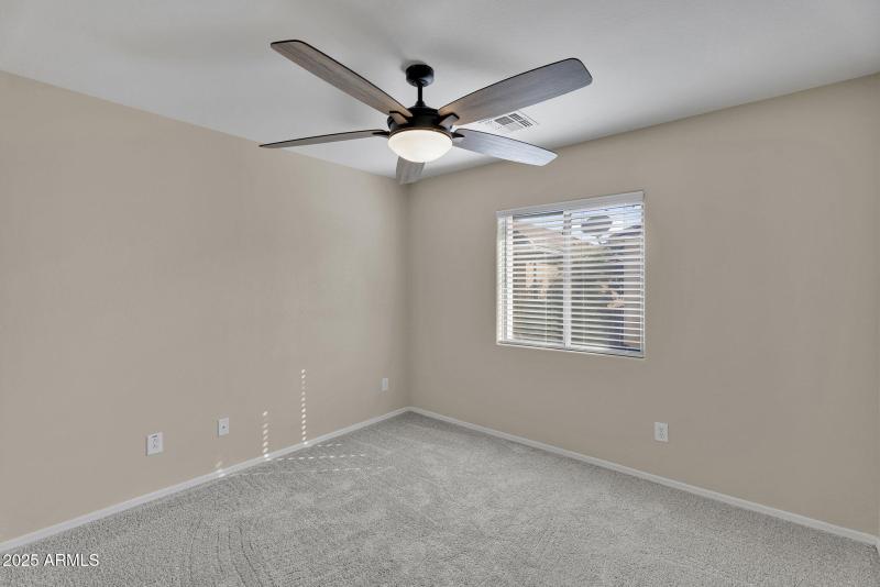 30-web-or-mls-6813 S 7th Ln - 36