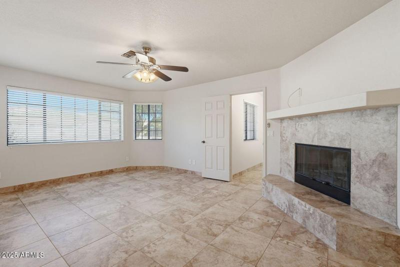 Primary Bedroom w/fireplace