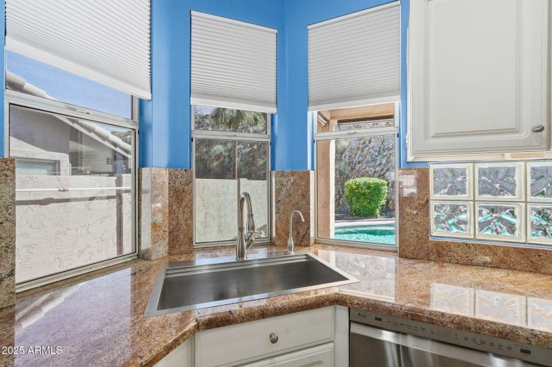 39-web-or-mls-ListerPros_039