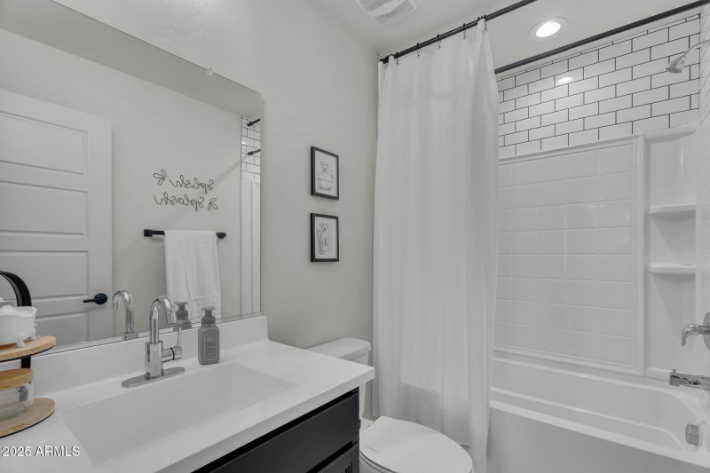 33-web-or-mls-Daylight-24