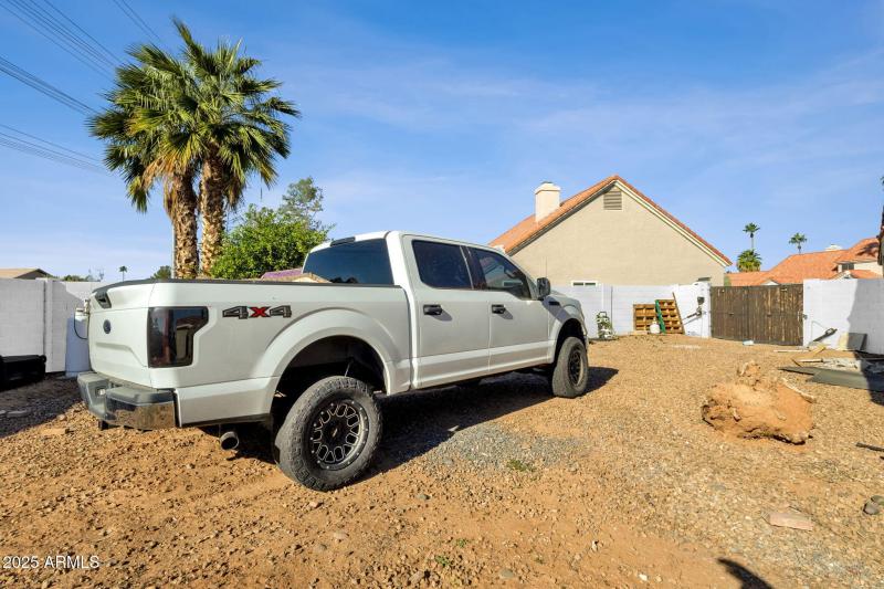 69-web-or-mls-1337-e-mineral-rd