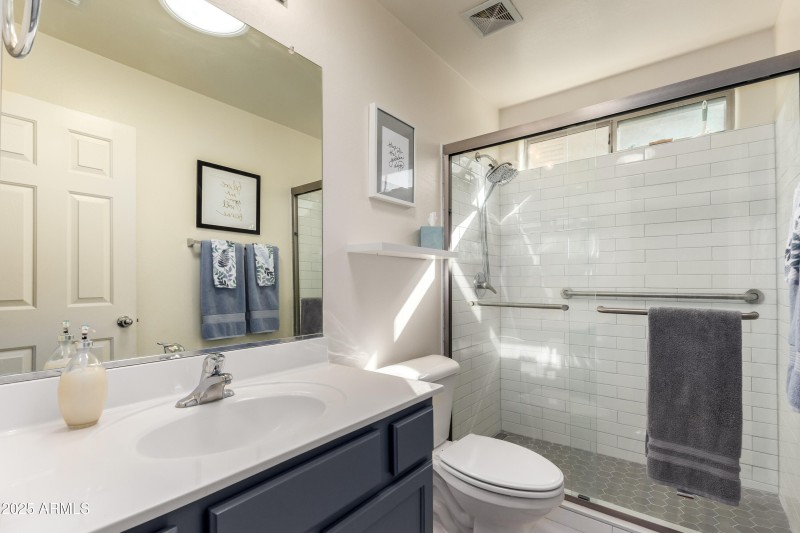 624921e4bf56f21c7d1766779de6af50