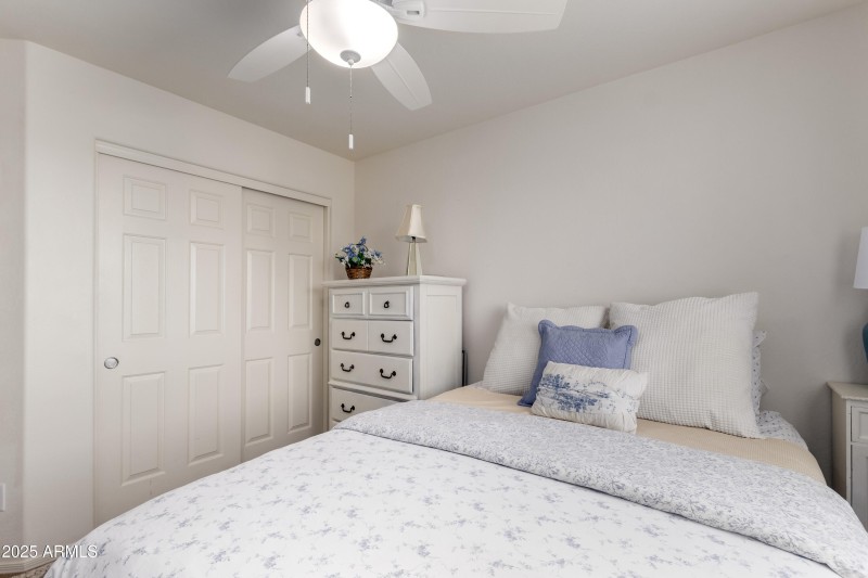 ebc82908dce7b74ebf4d6c0c17064136