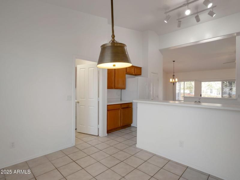 4-web-or-mls-Qp-1013076