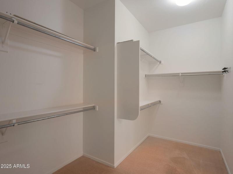 11-web-or-mls-Qp-1013088