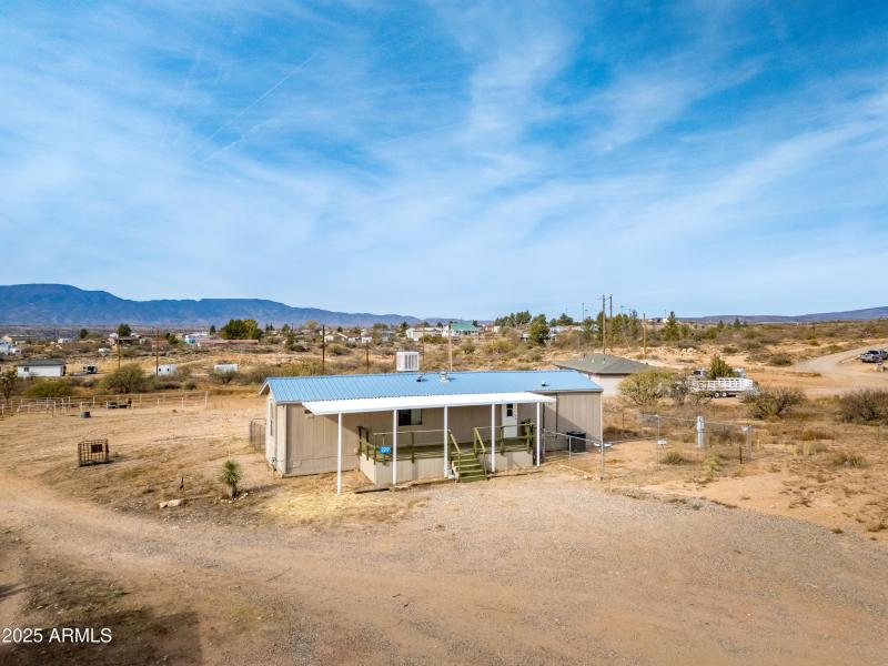 220 S Bright Star Ln