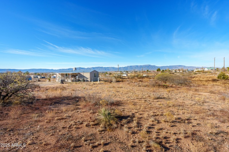 220 S Bright Star Ln