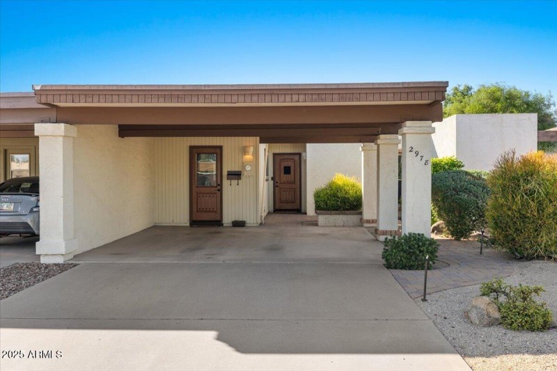 2978 S. Country Club Way