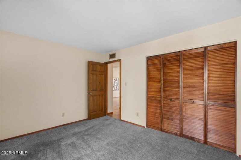 2978 S. Country Club Way