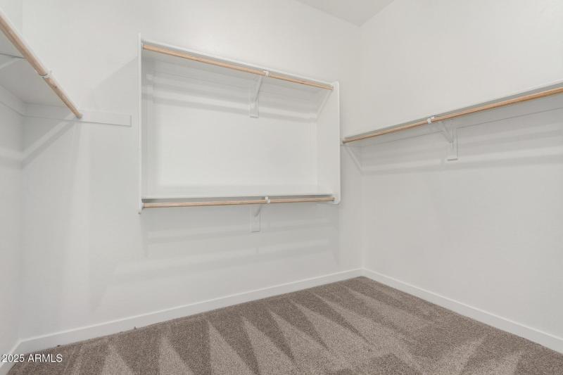 20 - Avenida Del Sol