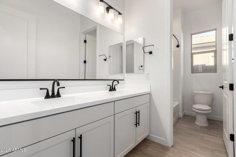 23 - Avenida Del Sol