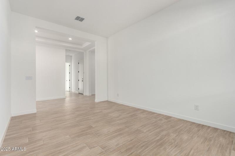 26 - Avenida Del Sol