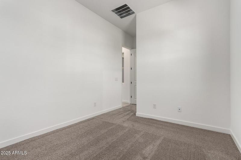 31 - Avenida Del Sol