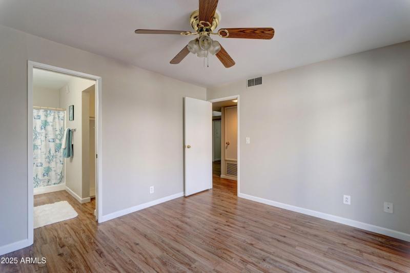 2020 W Union Hills Dr #127-15