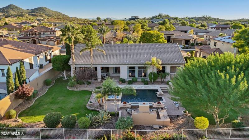 69-web-or-mls-W Molly Ln-S2910-069