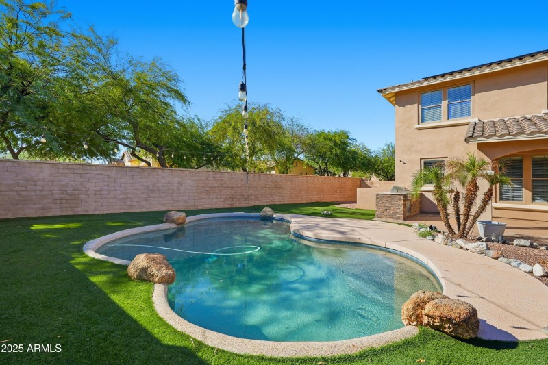 56-print-058_ListerPros