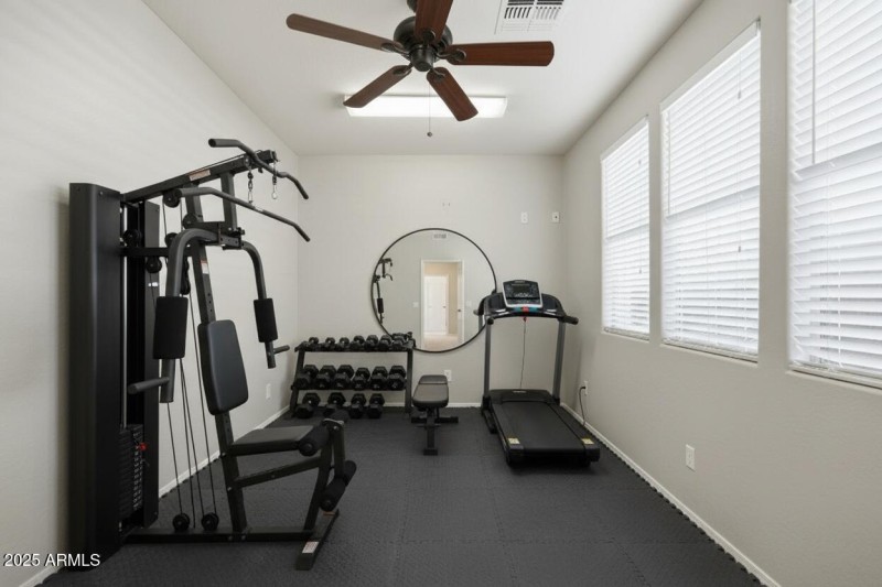 dd7c2d77-63f9-47f3-90ac-31fbef54d4f1