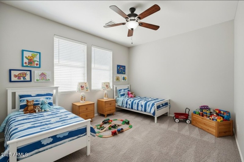 ee7dfb41-1f26-4261-b410-e73c6be45e03