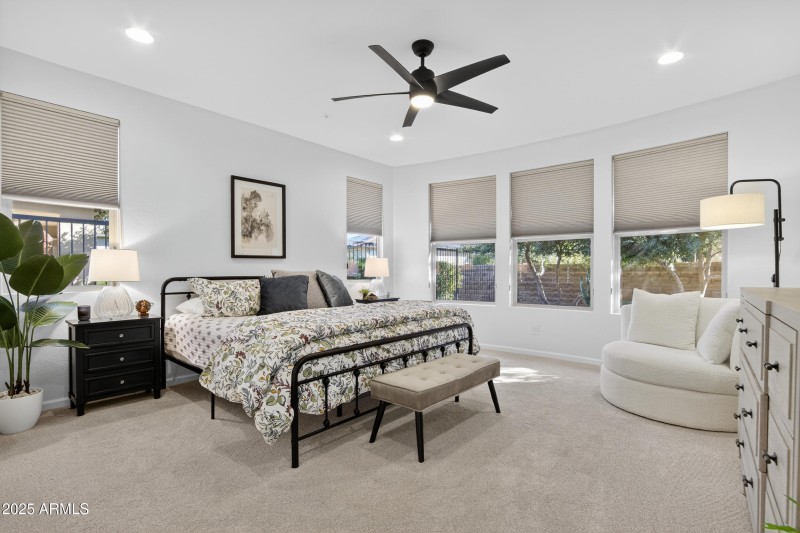 Primary suite with bay window