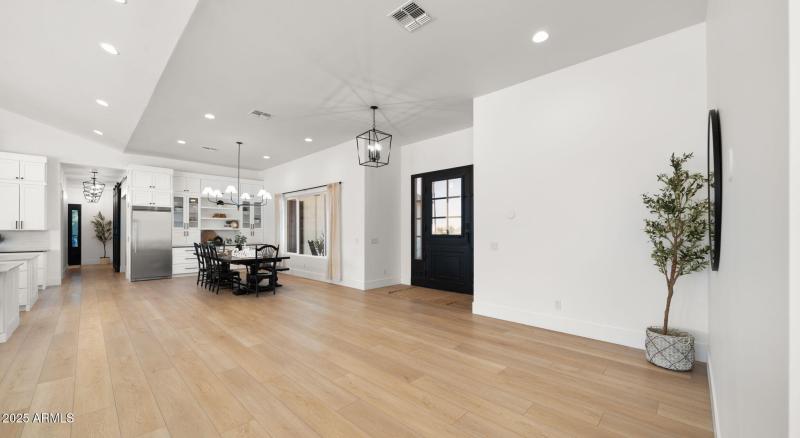 Beautiful, wide open floor plan