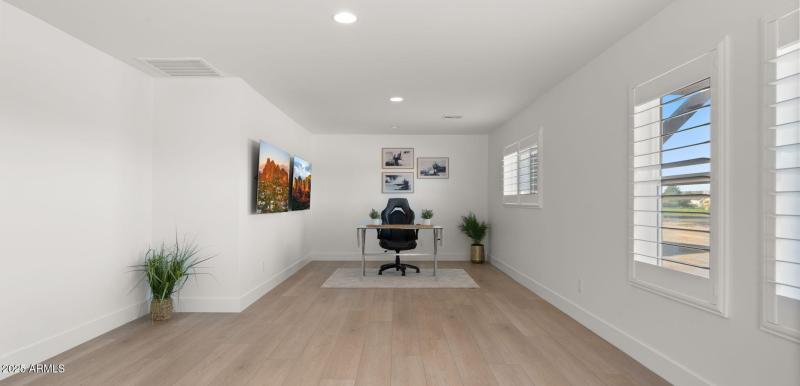 CASITA/NEXT GEN/OFFICE SPACE