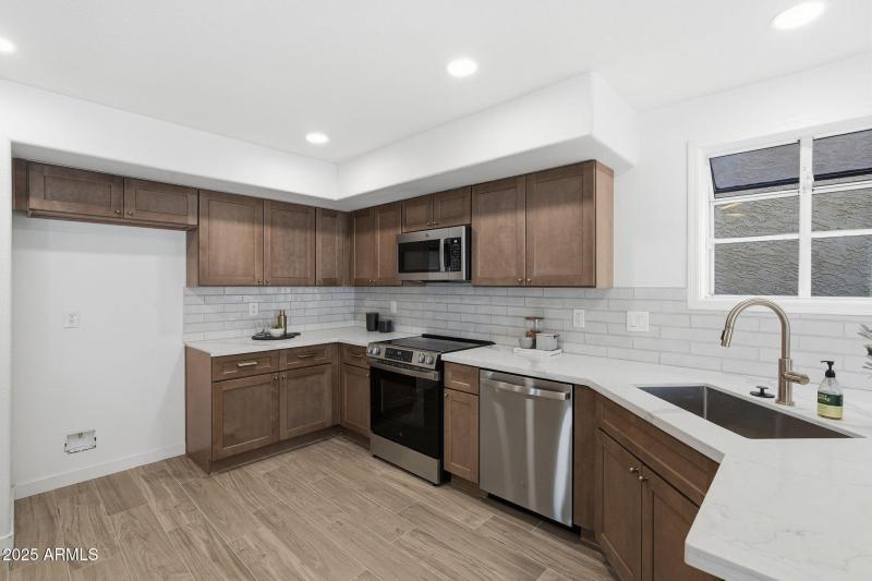 16-web-or-mls-016_ListerPros