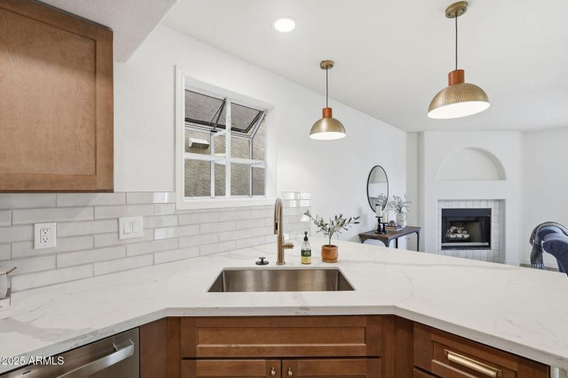 18-web-or-mls-018_ListerPros