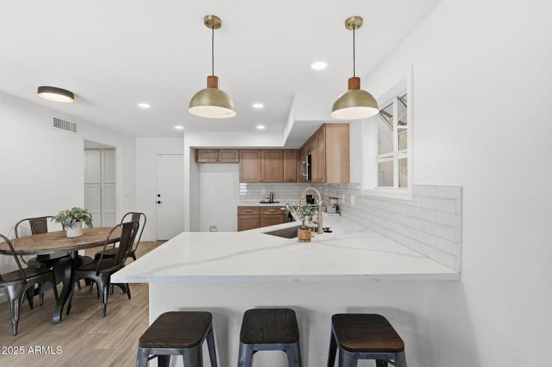 19-web-or-mls-019_ListerPros