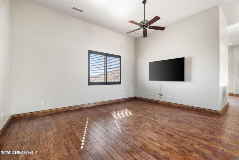 20250205182852814828000000-o