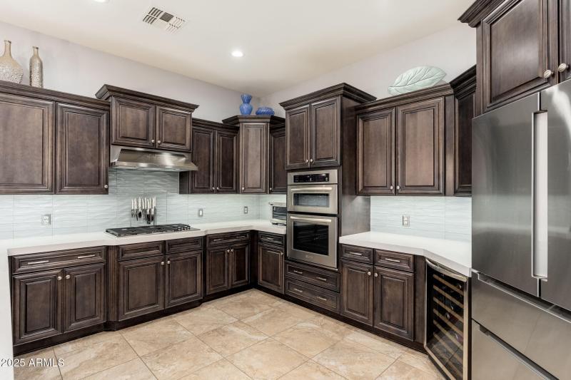 12072 W Desert Mirage Dr - 06