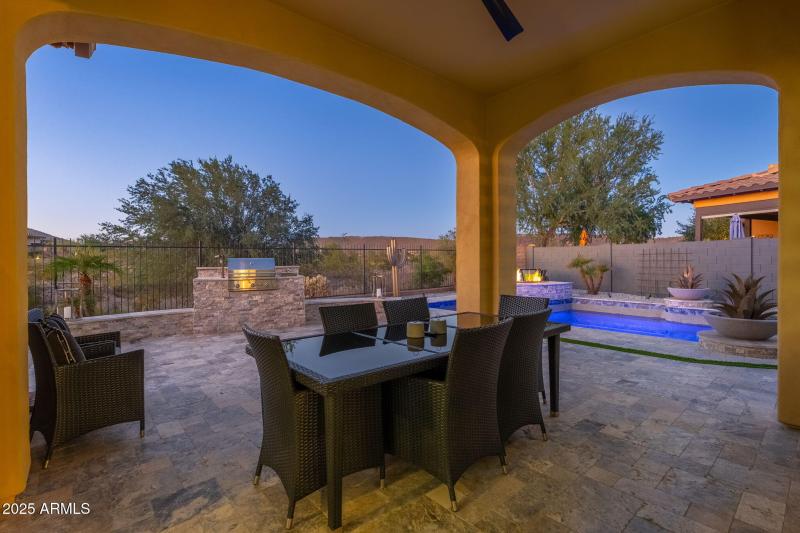 12072 W Desert Mirage Dr - 44