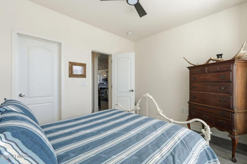 37-web-or-mls-ListerPros_037