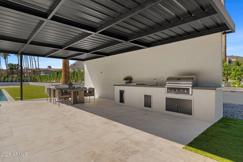 57-web-or-mls-6230-e-hillcrest-blvd