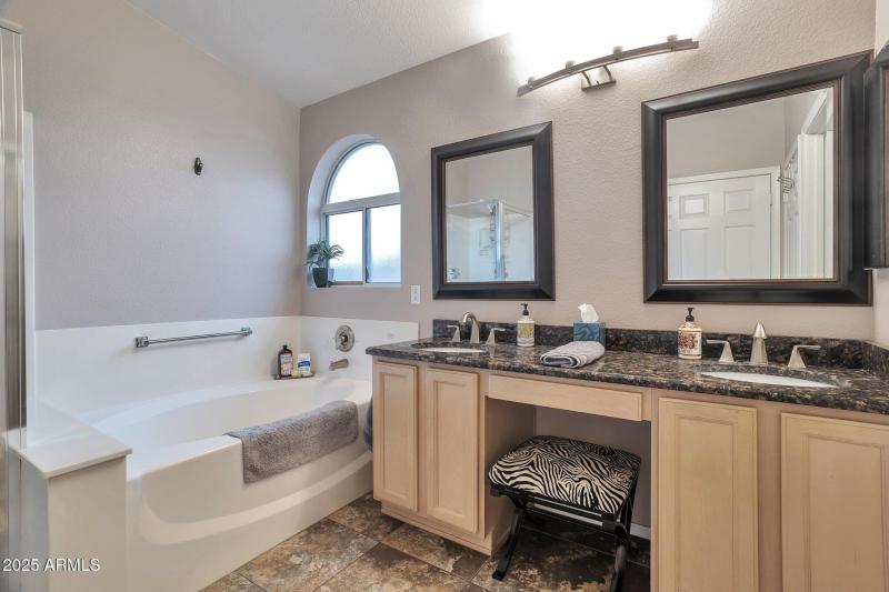 19-web-or-mls-QPT Photo - MEP_7366