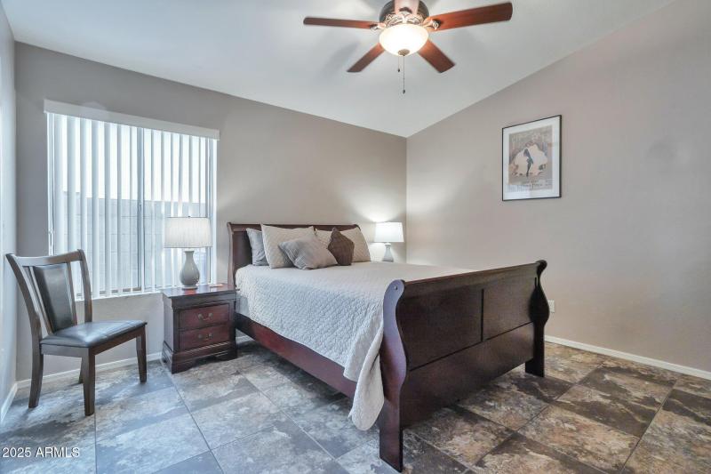 24-web-or-mls-QPT Photo - MEP_7379