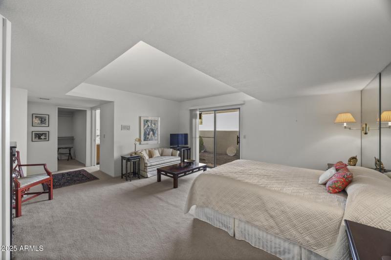 Dual Primary Suite 1