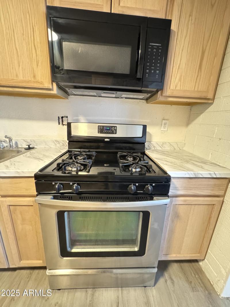 B1ED8B04-F32E-400C-A96F-A71487E44DB0_1_2