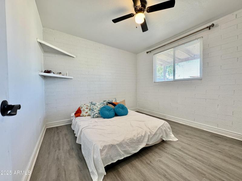 0E0F22E6-811A-45D1-8B43-723B4D9AEEDD_1_2