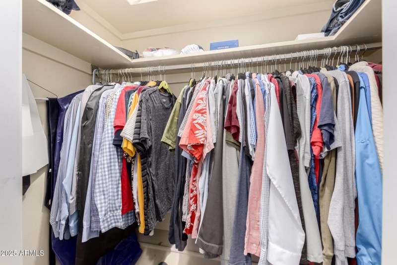 2 Master Walk in Closets