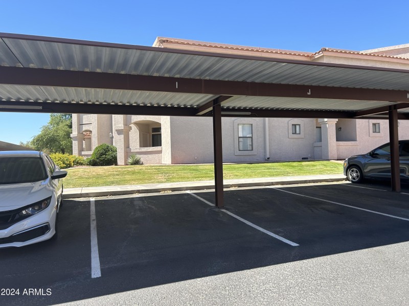 CoveredParkingSpaceI