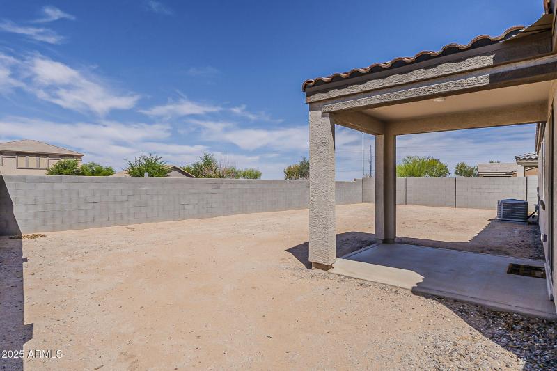 41-web-or-mls-Mulberry-32