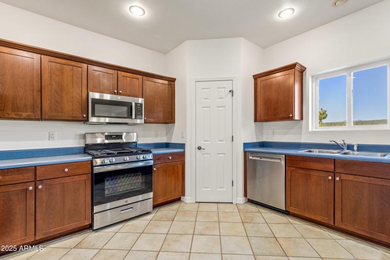 11798 Monarch Drive Bellemont-25