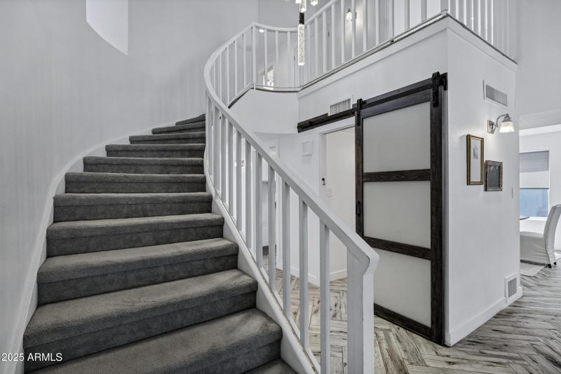 1323 E Whalers Way-23