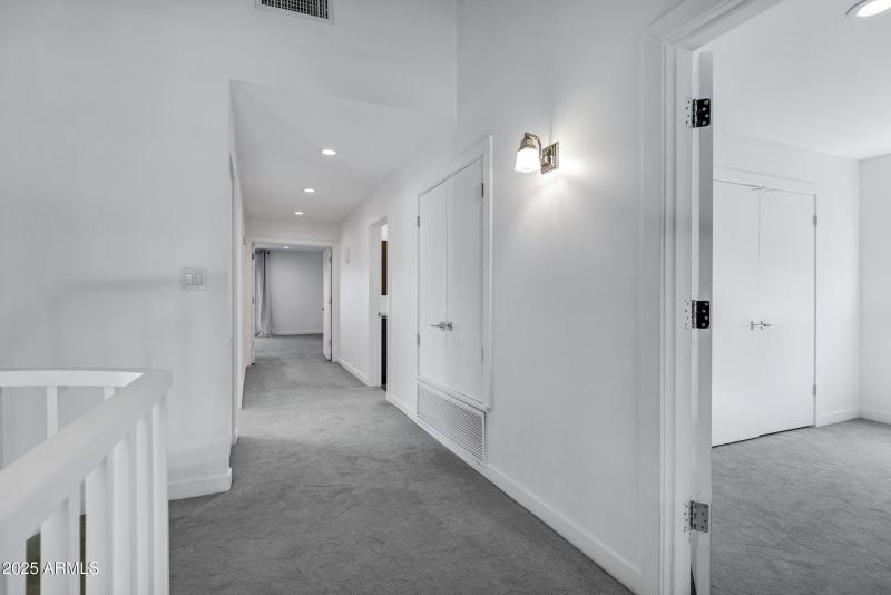 1323 E Whalers Way-25