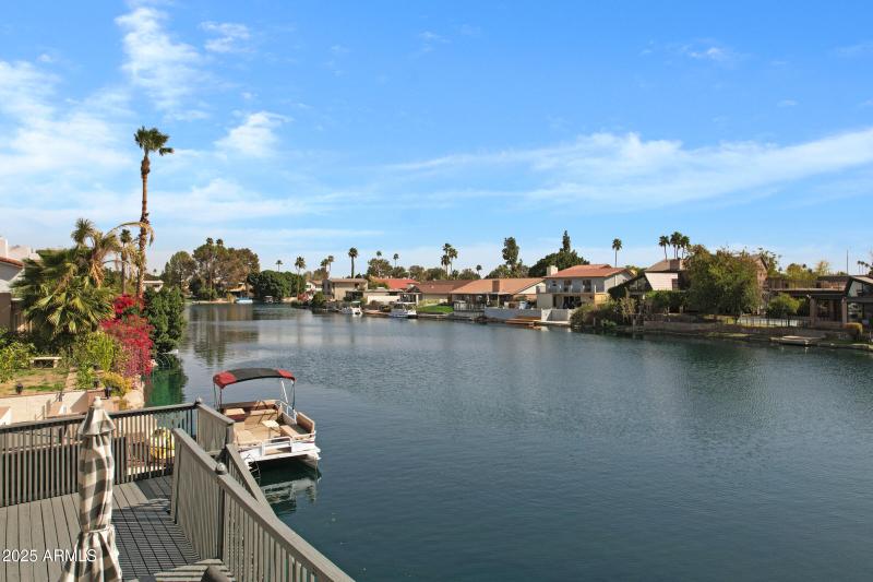 1323 E Whalers Way-90